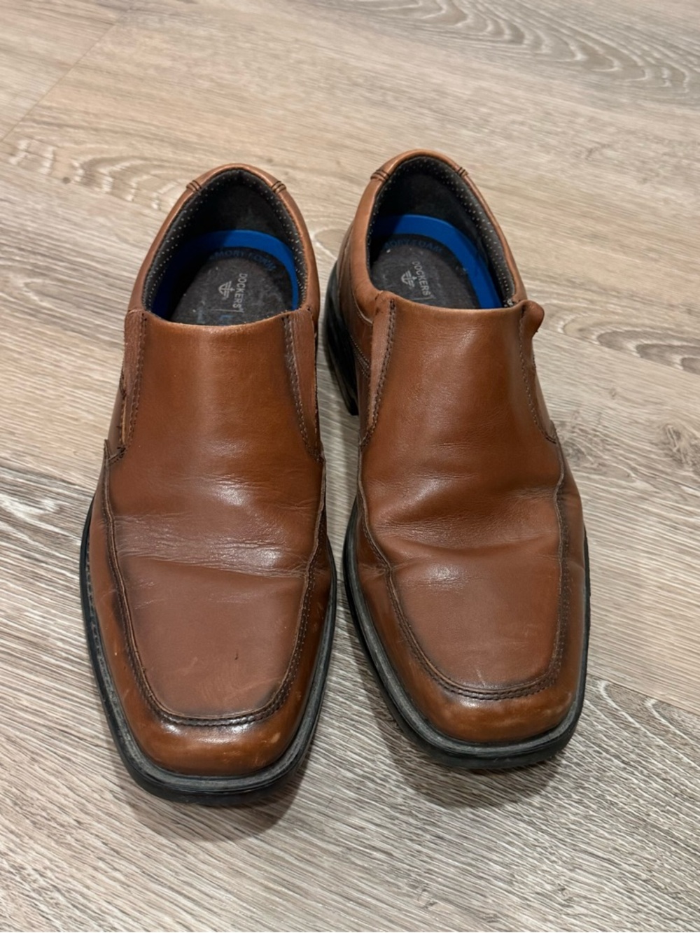 Dockers Men's Tan Leather Slip-On Loafers